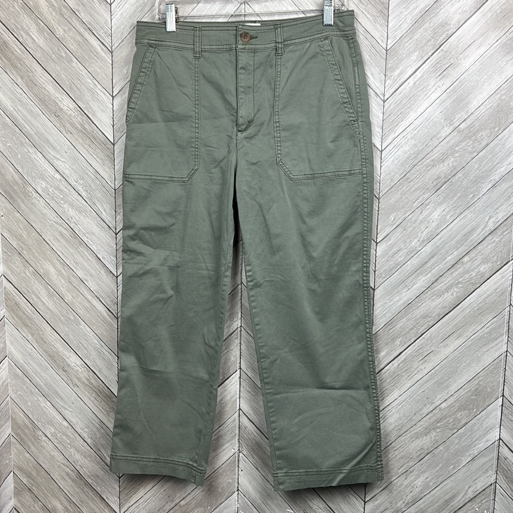 GAP Girlfriend Khakis with Washwell Stretch Twill Olive 10 Petite